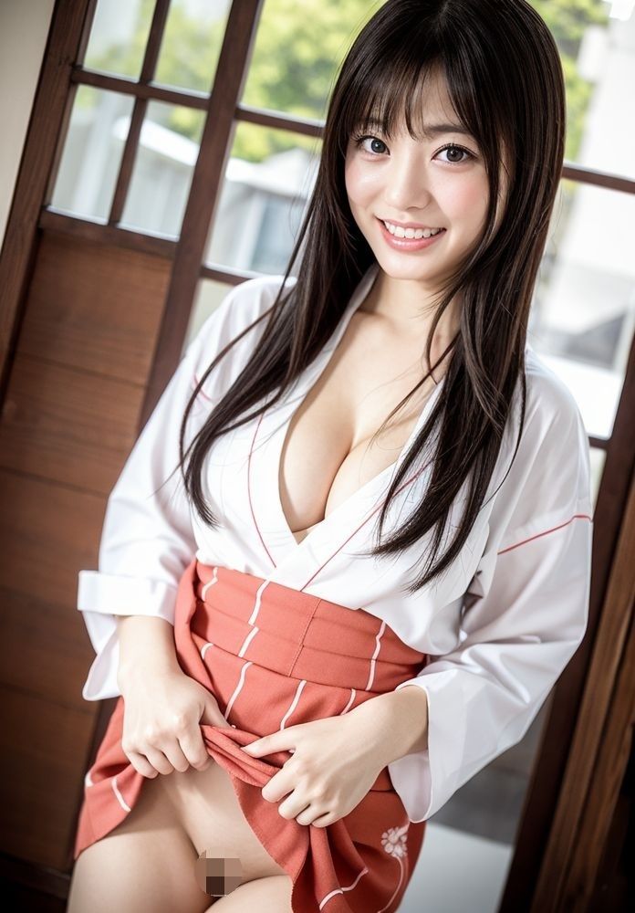 清楚な巫女さんのマ◯コ見せ