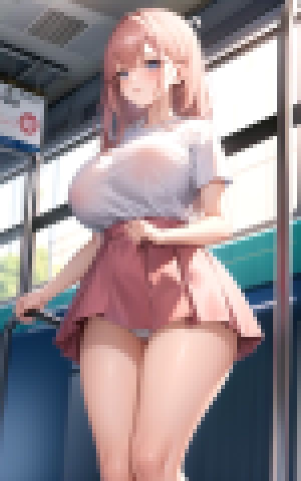 いきなり電車でパンチラ