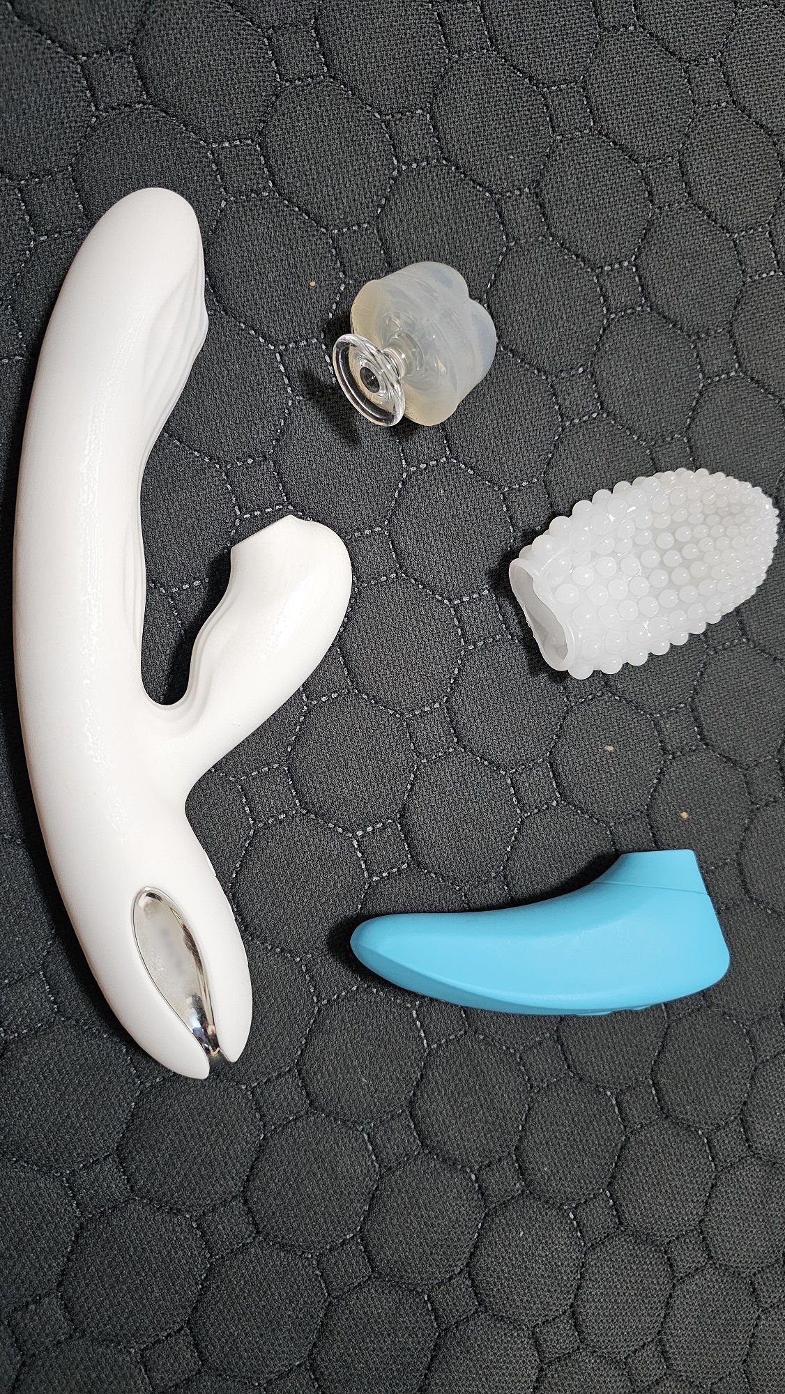 【IKI-1グランプリ】30分間ガチオナニーで夏野華がイキ競い♪【マジ実演】