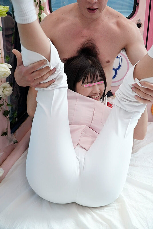 顔出し解禁!!マジックミラー便 笑顔で患者を癒す美人看護師さん ピタパン尻編 6人全員SEXスペシャル!!白衣の透け尻で勃起させてしまった心優しいナースさんは勤務中でもデカチンを受け挿れる!