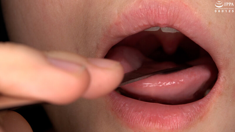 【歯・口腔】ドM女子の激レアな口内・歯・のどちんこ観察★ 伊織ひなの