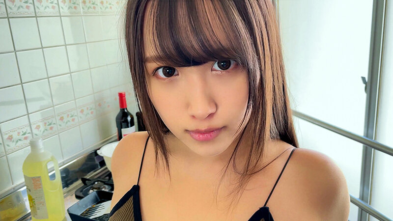 驚異の爆乳Jカップ！AVより卑猥なおっぱいY●ut●ber、編集担当の絶倫彼氏とSEX 媚薬オイルでアヘアヘ巨根に爆乳パイズリ、痙攣絶頂ハメ撮り