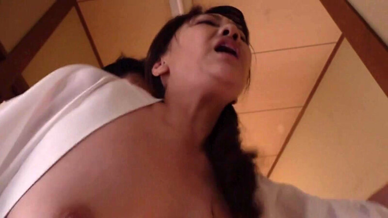 【人気】隣の奥さんは巨乳でスケベで床上手 近藤郁 即即編