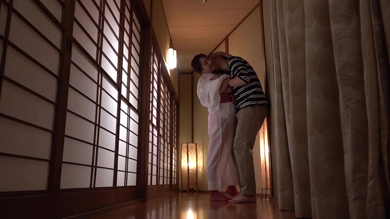 【人気】隣の奥さんは巨乳でスケベで床上手 近藤郁 即即編