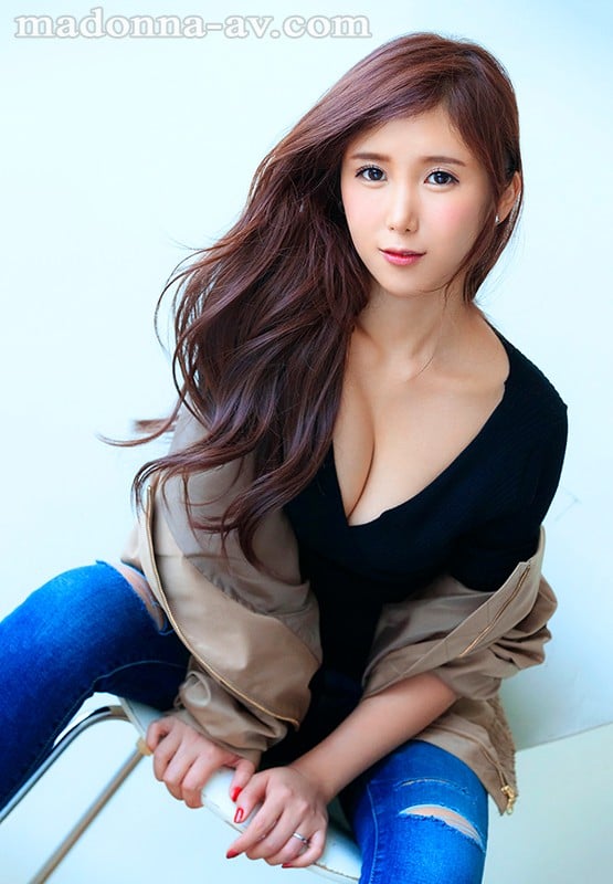 平成最後の大型新人 誕生 我妻里帆 30歳 AV Debut!!