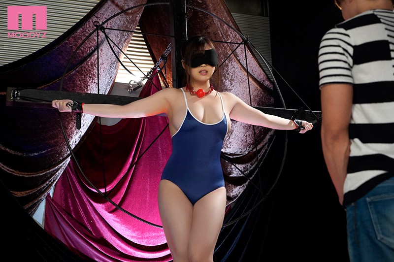 おれに初めてセフレができたので彼女とはできないド変態プレイをやってみた 望月あやか