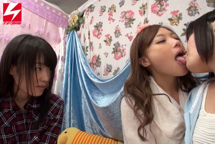 ナンパJAPAN レズHunt Vol.02 瀬名あゆむ＆女監督なんともJAPANが行く 仲良し2人組限定！ 友達レズナンパ編