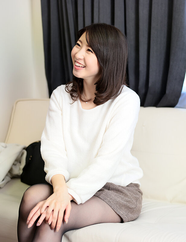 素人人妻インタビューtheBEST 1 可愛い顔してド淫乱な若妻たち