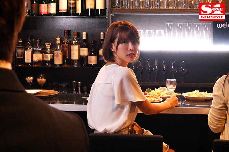 同窓会NTR 嫁を昔弄んで捨てたクズすぎる元カレにまさか寝取られるなんて… 葵つかさ