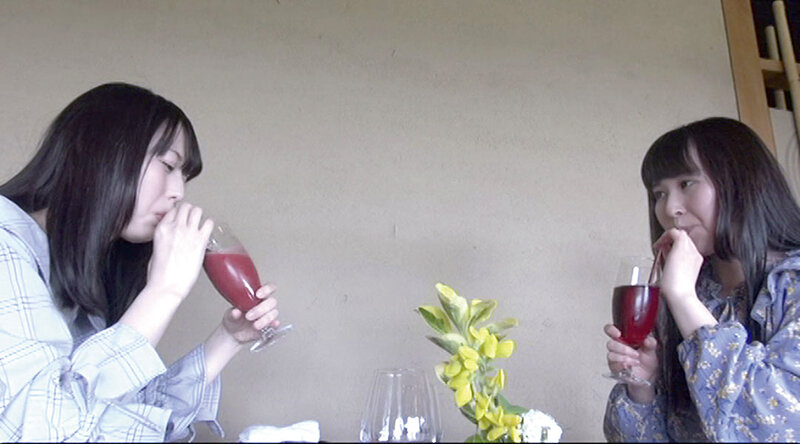 【AIリマスター版】女子旅 002 アヤ20歳&エリ20歳