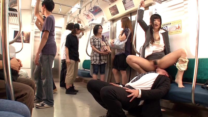 危険日は触れられただけで激イキ痙攣する世界