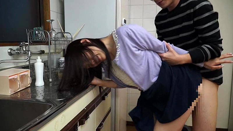 色っぽくて気の強い兄嫁をその気にさせる！ 唾液まみれ濃厚接吻SEX