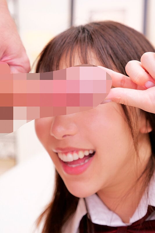 素人ナンパ 代々木でみつけたウブな女子校生に18cmメガチ〇ポを素股してもらったら、こんなにヤラしい事になりました。めいちゃん さつき芽衣