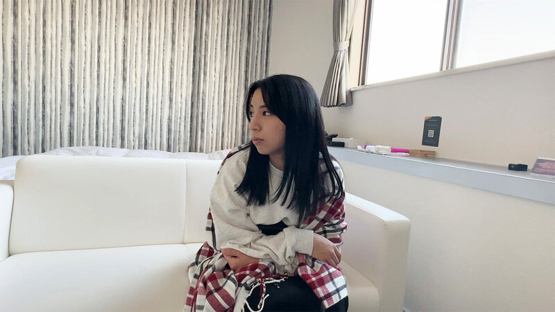 真正中出しAVデビュー 折原由真(21歳)