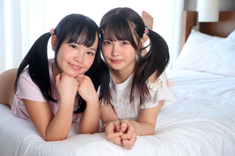 ひよこ女子がお宅訪問!甘えんぼWパイパンビッチーズ。