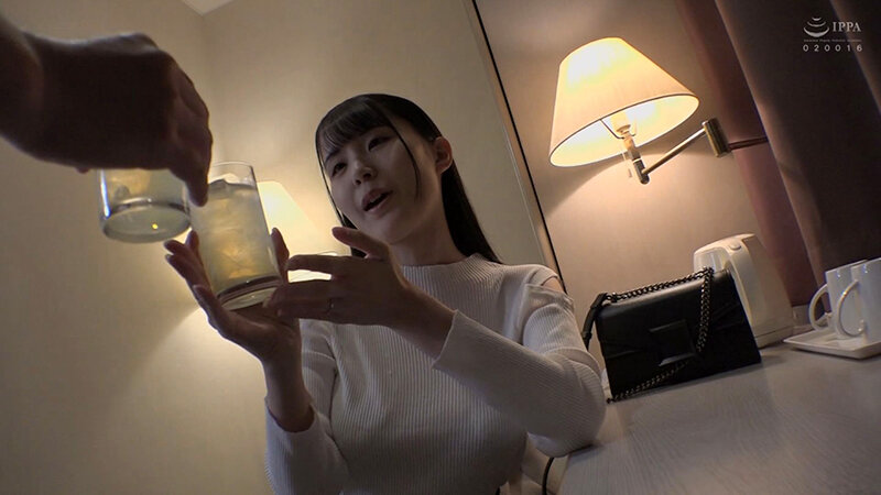 マゾ妻！！全身イジメて！！中出し＆お掃除パイズリ発射！みいなさん（24歳） 紺野みいな