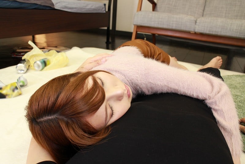 【VR】酔っぱらって動けなくなった泥●ギャルを密かに犯して生中出し 咲々原リン