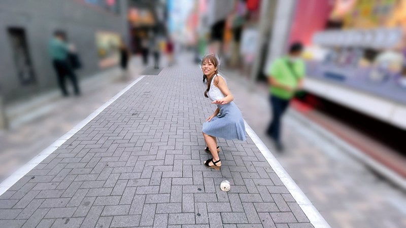 素人美少女とリモコンバイブお散歩 4 ーSBY区編ー「もう我慢できません…//」人混みの中ビクビク震えてイキまくってしまう女子たち!人生初の羞恥プレイでまさかのエロスイッチオン!車移動中も大胆カーオナニー!最後は近くのスタジオで心行くまで生セックス!