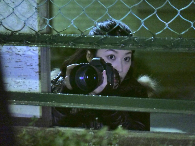 白昼の人妻カメラマン ～脅迫レ●プに悶える淫靡な肉体 春原未来～