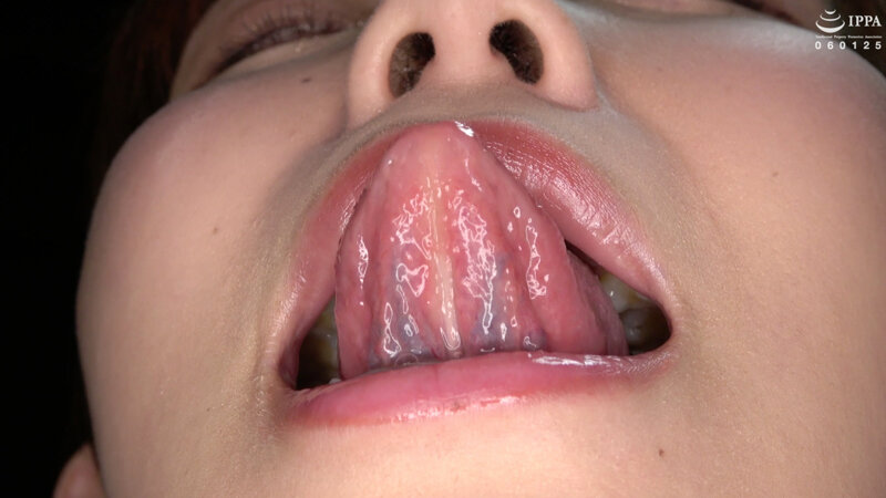 【歯・口内フェチ】綺麗なお姉さんの激レアな治療跡がある歯・口内・のどちんこ観察! 美泉咲