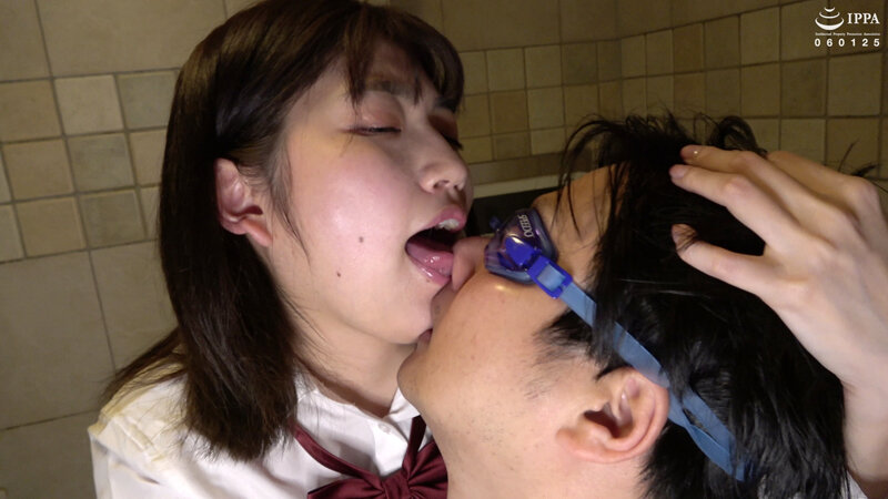 超豪快な鼻フェラ鼻の穴を舌責めする制服美女のF/Mプレイ! 安堂はるの