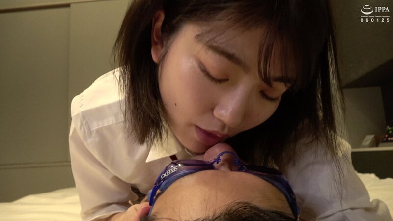 制服美女の超絶濃厚な顔舐め鼻フェラフルコース!!! 安堂はるの