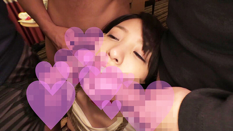 極太肉棒で滅多突きにされてエクスタシーに達するマゾ女