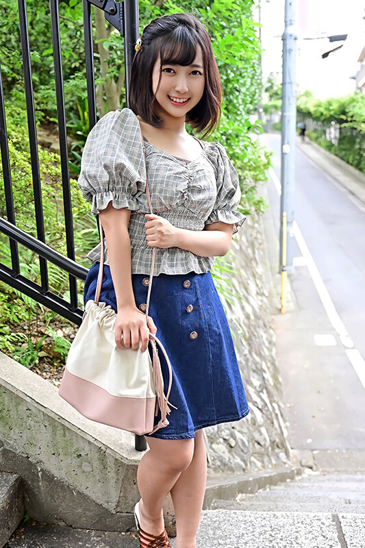 【流出】北海道ローカル局出身タレントH 学業のため芸能活動休止中のハメ撮り映像流出 発育途中の美少女があられもなくイきまくる