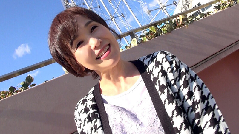 【個人・六十路】奇跡の還暦妻60歳。青年との濃厚交尾で四半世紀ぶりの絶頂を体験しタガが外れ中出し懇願