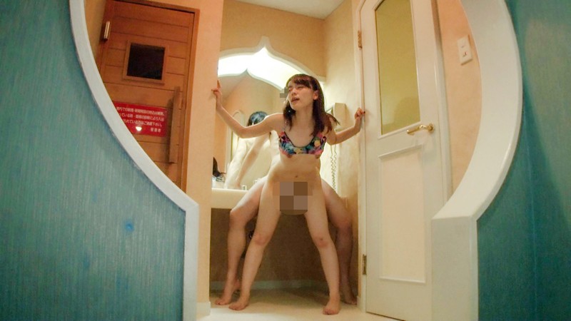 究極の曲線美を持つ美女たちのSEXYスレンダーハメ撮り