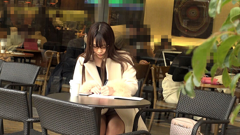 【とにかく可愛い×頭脳明晰×エロ巨乳=これ最強!】大学前カフェでお勉強中JDは奇跡の巨乳でパイズリ天国!プリプリ桃尻も激シコ天国☆イキまくる敏感体質!おかわりピストンでイカせまくってセフレにしてみた件