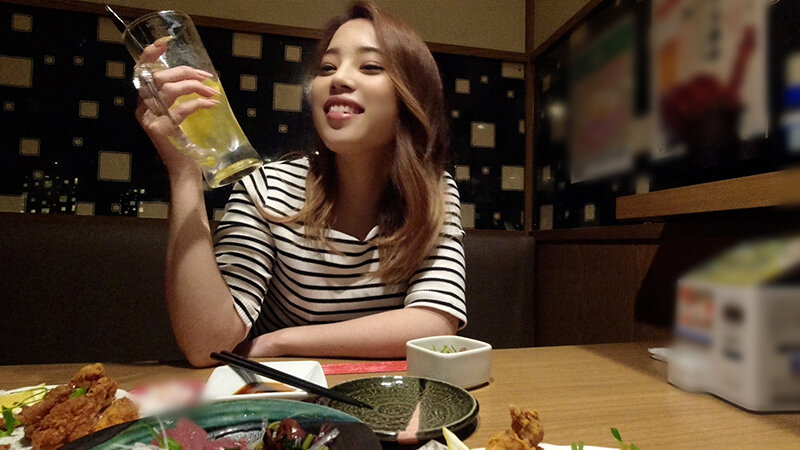 【パリピギャル】モデル級美人の青●学院JD2年生 彼女の友達と浮気ハメ撮り 美尻に打ち込むピストン、引き締まったカラダの敏感洪水ま○こに連続中出し