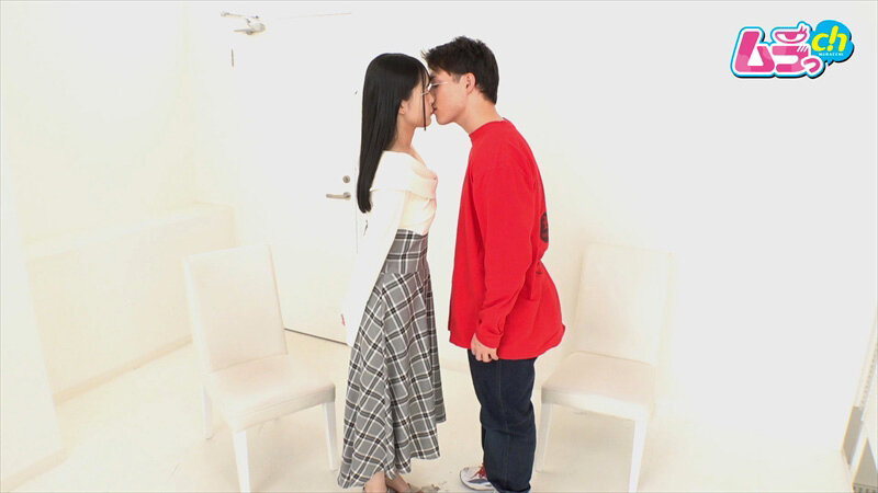 恋愛マスター向理来の男女モニタリング研究part2 ウブな女とチャラ男の真逆な男女が会話もせずキスだけで恋に落ちてしまうのか?!