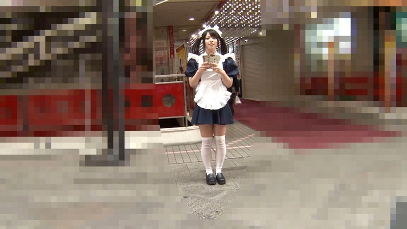 メイド喫茶の店員さん 今日のお仕事は中出し交尾◆ あい