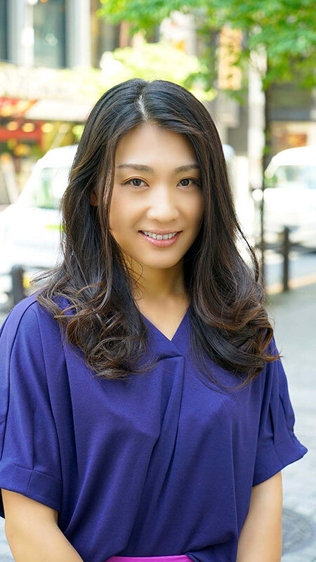 ウ、ウソだろ…？こんなにごく普通の奧さんが…。豹変！激変！狂い咲き！！目を疑う、野獣のようなイキッぷり バクレツ不貞FUCK！！欲求不満美熟女20人SP4時間10