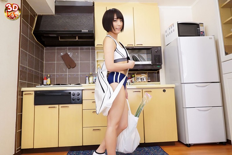 【VR】陸上部所属のレーシングブルマ穿いた妹が目の前でムッチリデカ尻を見せつけて挑発！「お兄ちゃん…私のお尻好きなんでしょ…」着衣でベロキス/デカ尻顔面圧迫！禁断の密着近親相姦生中出しSEX！ 阿部乃みく