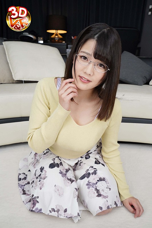 【VR】HQ超高画質！結婚初夜に童貞喪失！デカ乳新妻が優しくエッチを教えてくれた…初体験のキス/オッパイ揉み/フェラで大暴発！肌が触れ合う濃厚密着SEXで何度も膣内射精！佐知子