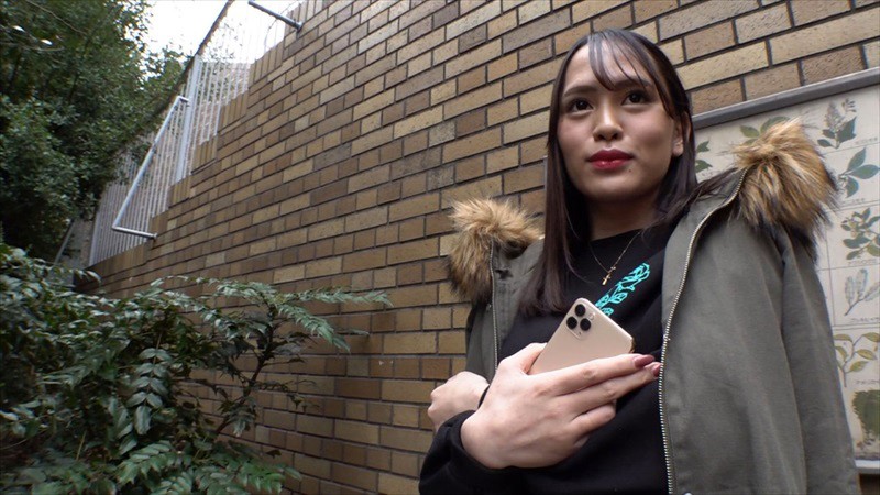 街角ニューハーフナンパ！ ナンパした子がまさかのニューハーフ！？けど可愛いからそのままハメちゃいました。 2