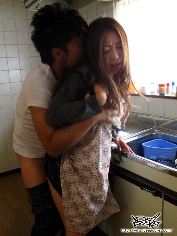 夫の目の前で犯●れた人妻達 完全コンプリートBOX 7時間半