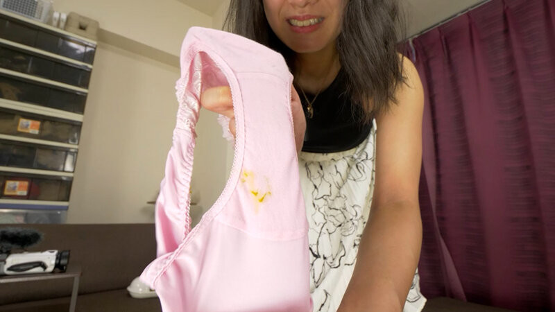 中村さんの豪快なオナラと本気で臭い下痢便 中村紗羅