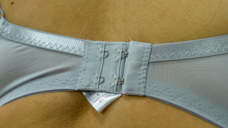 ブラジャーに萌える