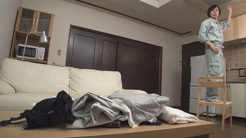 「おばさんの下着なんか盗んで一体ナニするの…？」3 夫に相手にされなくなった人妻はパンツを盗られて発情する！ 10人全員撮り下ろし