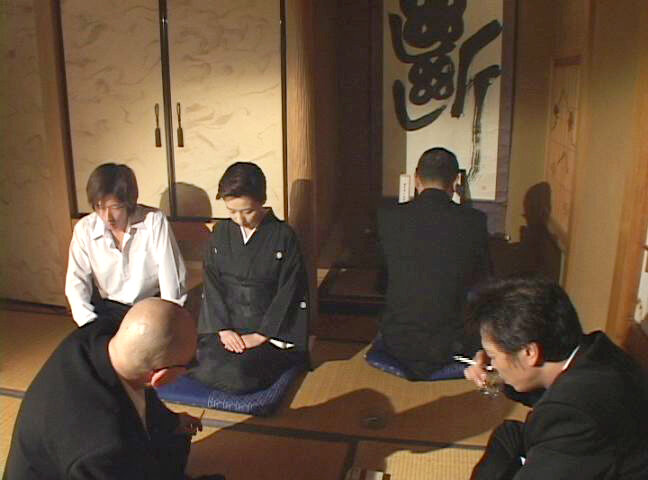 7人の淫未亡人 輪辱のクレッシェンド