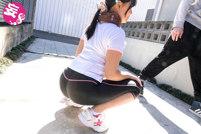 皆のねとられ投稿話を再現します 僕の嫁が夫婦の●校時代の恩師（もっこり屈強体育教師）に寝盗られました さとう愛理