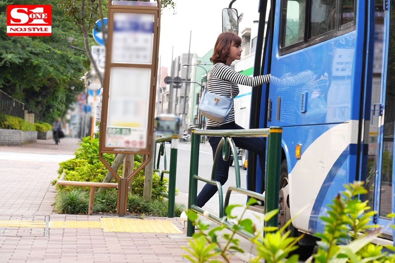 プロ痴●師に潮出なくなるまでイカされまくり足腰ガクガク震わせながらそれでも絶頂する明日花キララ