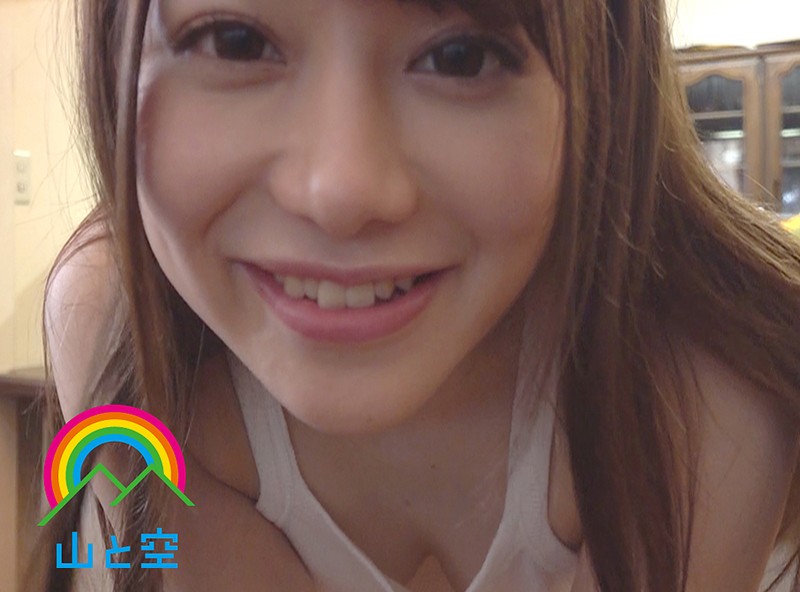 出張中の夫に頼まれビデオレターを送る新婚妻は、夫が寝取られ願望のマゾと見抜くやNTR動画を続々投下！夫を愚弄しあざ笑う事に夢中になり… 有村のぞみ