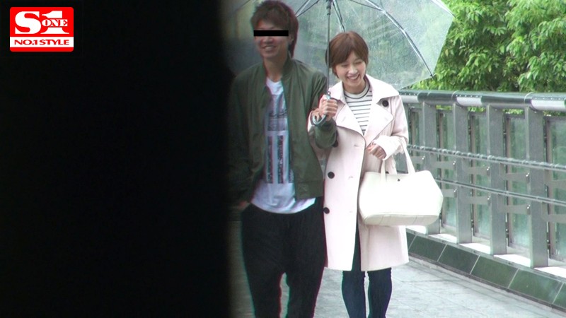 盗撮リアルドキュメント！ 密着42日、奥田咲のプライベートを激撮し、偶然を装って4回に渡り近づいてきたイケメンナンパ師に引っ掛かって、SEXまでしちゃった一部始終