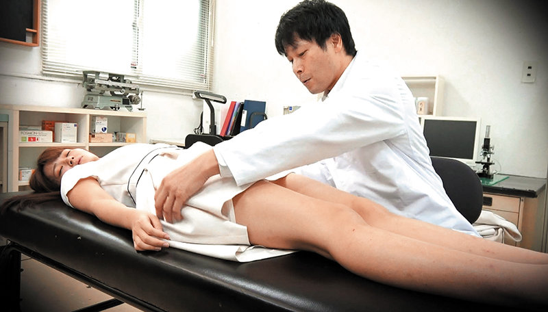 冷凍精子が底をつき… 子宮腔に精子を注ぎ込まれた人妻 「旦那以外のチ○ポを入れるなんて…」
