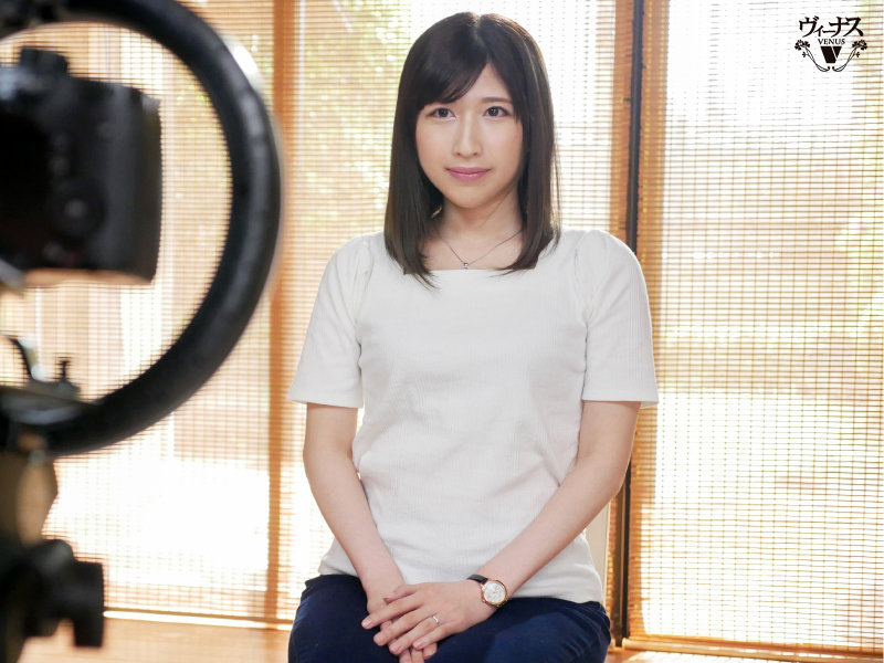 月9出演、幕張●ッセ、秋葉原U●X他フェスイベント多数出演… 本物芸能人 元アイドル奥様AV Debut!! 石川美桜