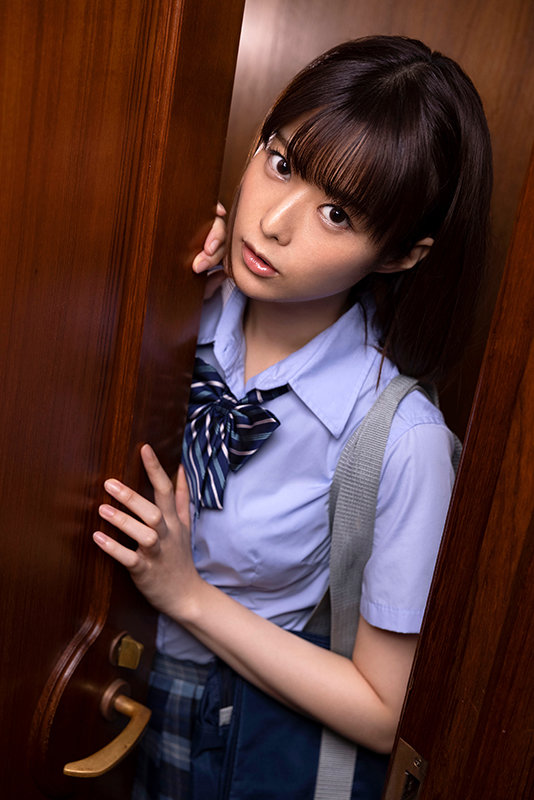 【VR】不法侵入犯はクラスメイト！？るなちゃんの狂気と性欲に満ちた放課後 月乃ルナ